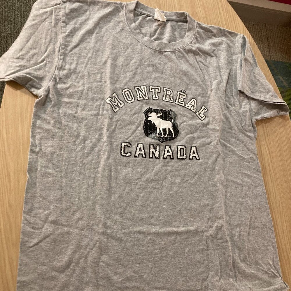 Montreal Canada Moose Graphic T Shirt Adult Large Light Gray Ideal Supreme